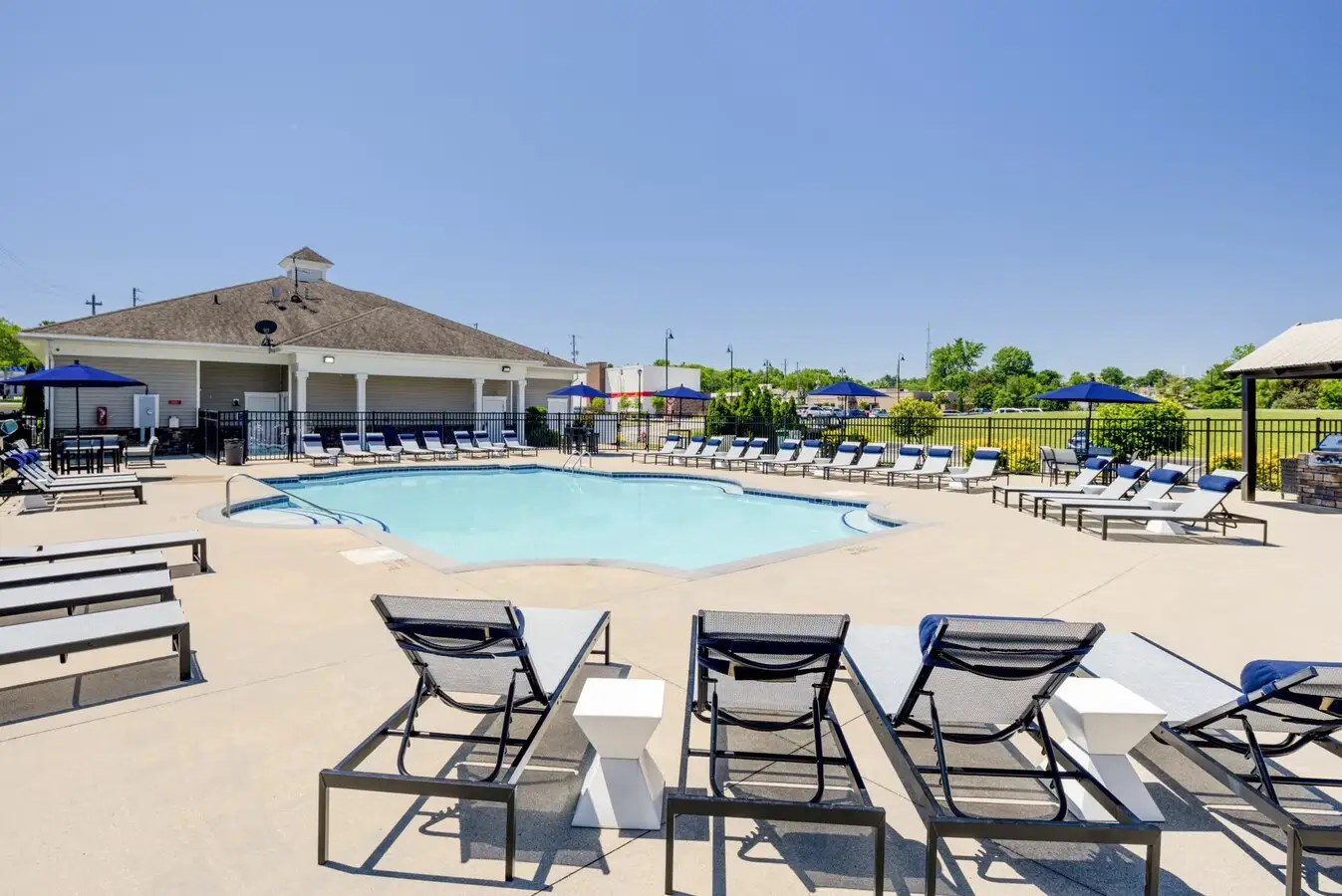 Resort-style amenities at Campus Pointe, Kent Student Housing